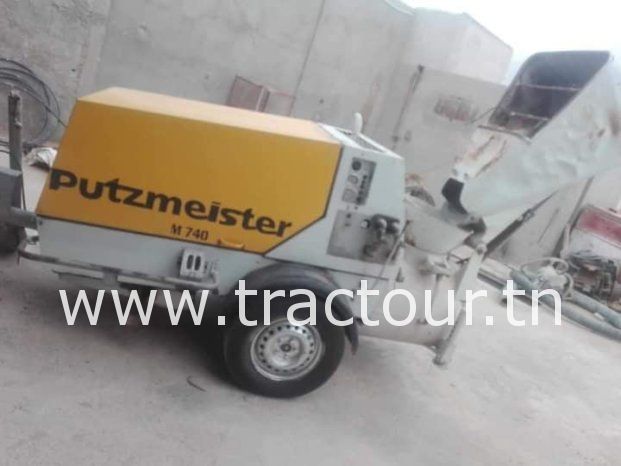 À vendre Pompe à chape Putzmeister M740 avec moteur Deutz 1011 3 cylindres complet