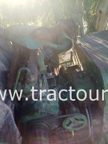 À vendre Moissonneuse batteuse John Deere 955 complet