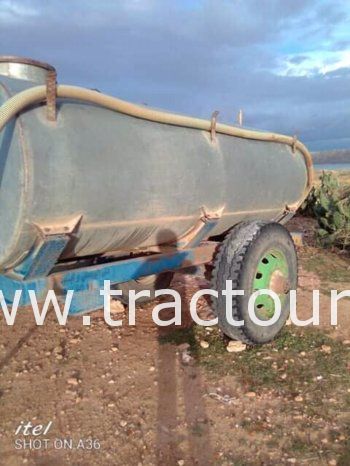 À vendre Tracteur Landini 8860 avec déchaumeuse à 9 disques et semi remorque agricole citerne complet