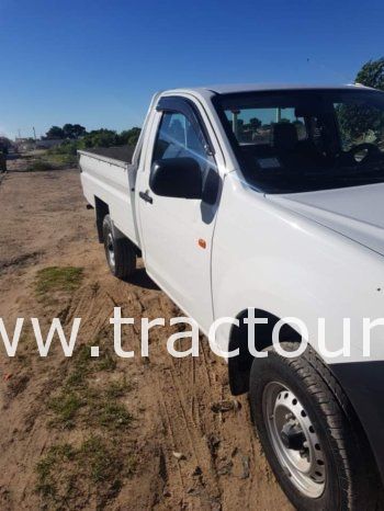 À vendre Camionnette 2 portes avec benne Isuzu D-max Atrous 4×2 complet