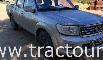 À vendre Camionnette 4 portes avec benne Peugeot Pickup 2.5L complet