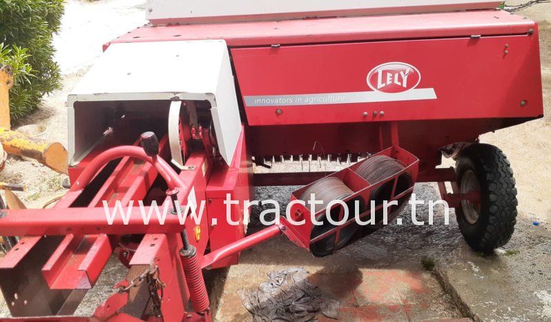 À vendre Presse à paille – Brissa Welger AP 530D complet