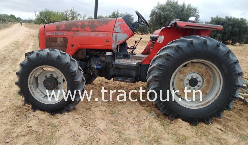 À vendre Tracteur Massey Ferguson 4240 complet