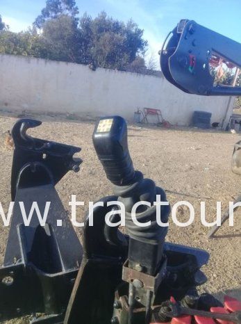 À vendre Chargeur Frontal MX U8 complet