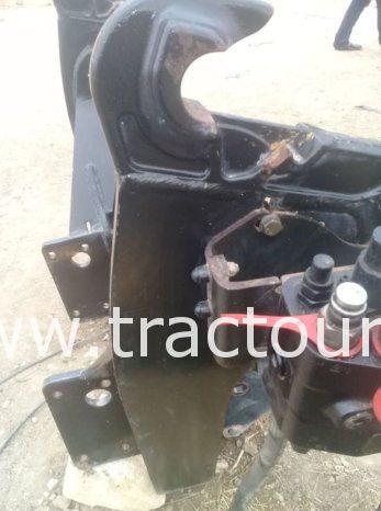 À vendre Chargeur Frontal MX U8 complet