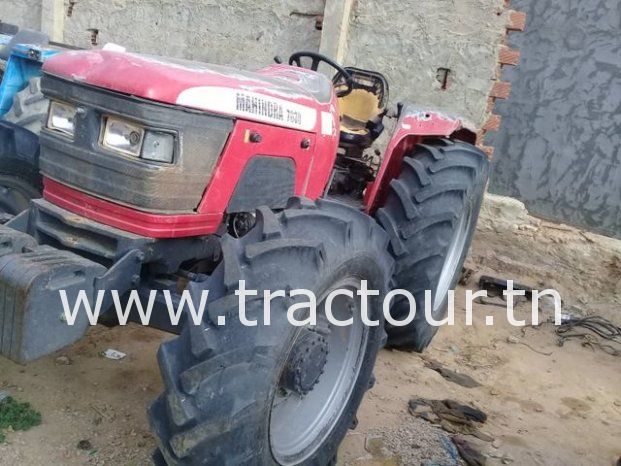 À vendre Tracteur Mahindra 7030 (2014) complet
