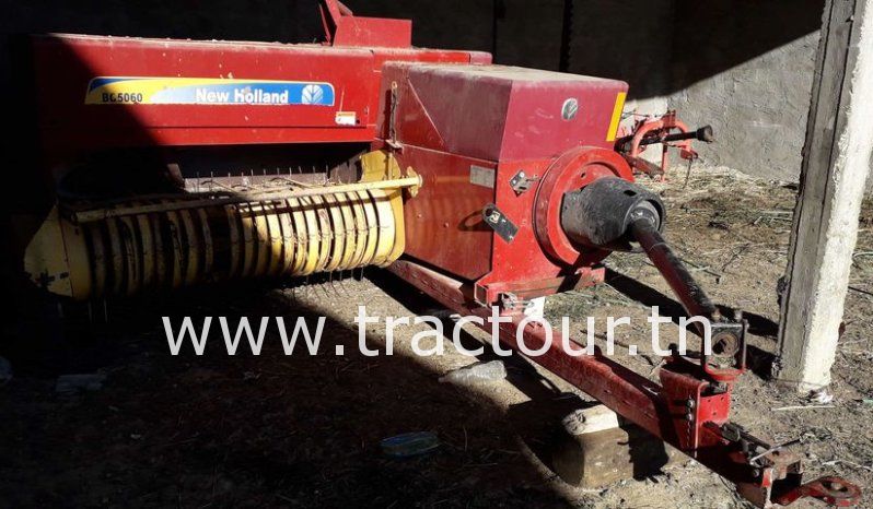 À vendre Presse à paille – Brissa New Holland BC 5060 (2012) complet
