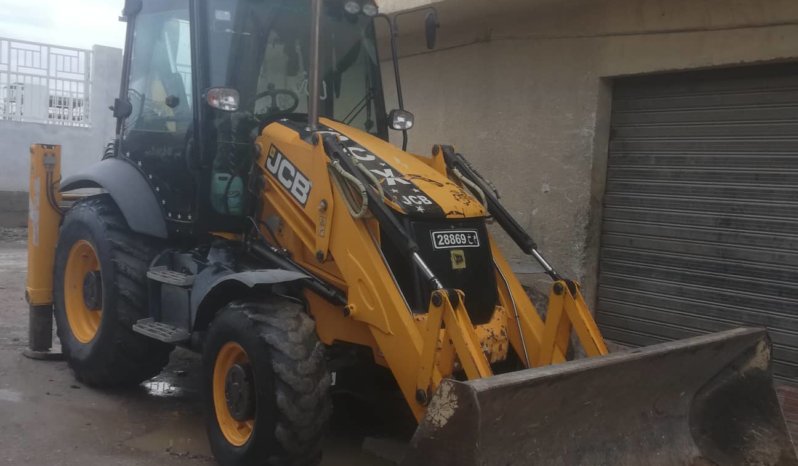 À vendre Tractopelle JCB 3CX (2017) complet