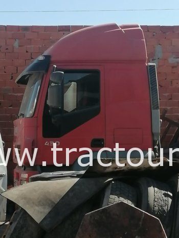 À vendre Tracteur routier Iveco Stralis 430 avec semi remorque fourgon frigorifique complet