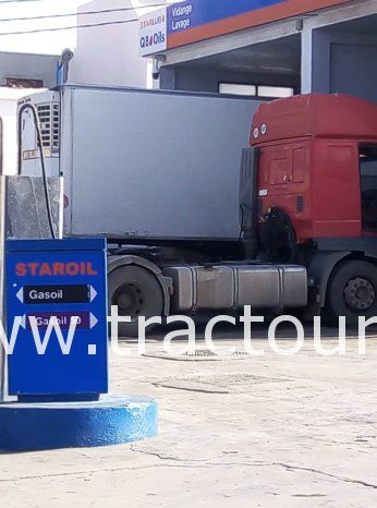 À vendre Tracteur routier Iveco Stralis 430 avec semi remorque fourgon frigorifique complet