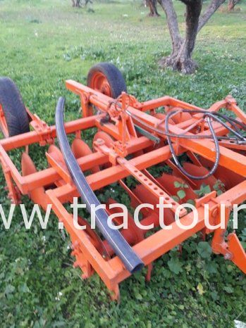 À vendre Tracteur Kubota avec matériels complet