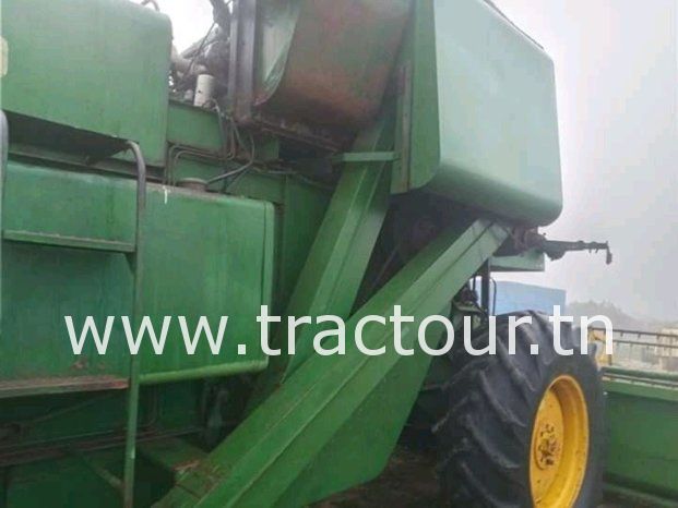 À vendre Moissonneuse batteuse John Deere 630 complet