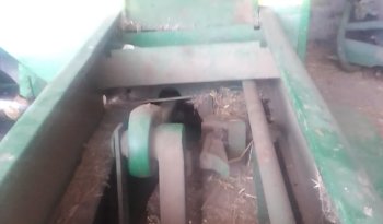 À vendre Presse à paille – Brissa John Deere 342 A complet