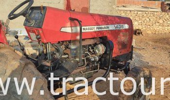 À vendre Tracteur Massey Ferguson 435 Xtra avec canadienne 11 dents (2006) complet