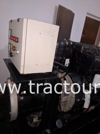 À vendre Groupe électrogène 3 cylindres Deutz type F3L912 complet