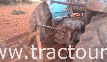 À vendre Tracteur Ebro 470 avec carte grise complet