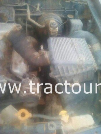 À vendre Camionnette 2 portes avec benne Ford Ranger complet