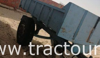 À vendre Semi remorque agricole benne 5 tonnes avec carte grise complet