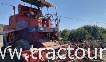 À vendre Moissonneuse batteuse Deutz Fahr M1102 (1980) complet
