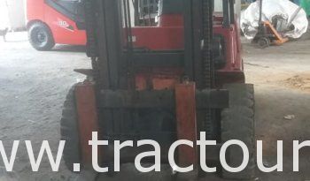 À vendre Chariot élévateur diesel Nissan 3 tonnes complet