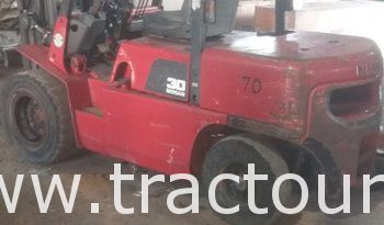 À vendre Chariot élévateur diesel Nissan 3 tonnes complet