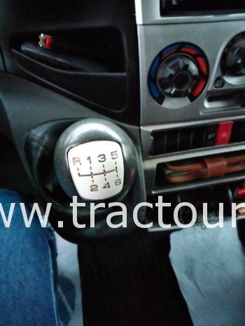 À vendre Camion fourgon Iveco Daily 35c15 (2012) complet