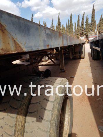 À vendre Semi remorque plateau sans ridelles Sicame 30 tonnes complet