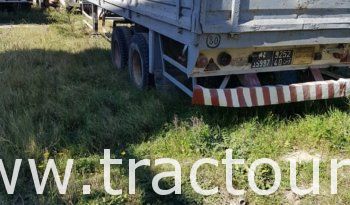À vendre Semi remorque plateau avec ridelles Comet complet