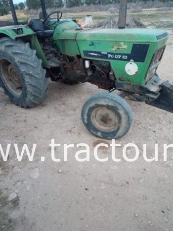 À vendre Tracteur Deutz M 70 07 (1984) complet
