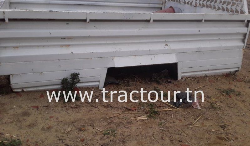 À vendre Benne pour camionnette Isuzu complet