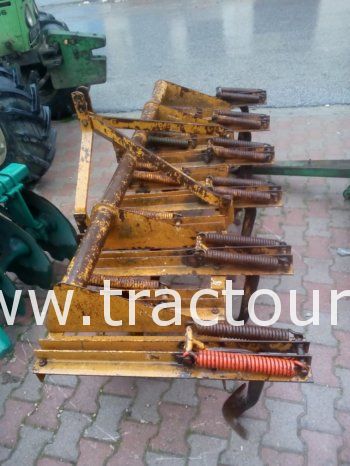 À vendre Canadienne à ressorts 11 dents MIG-Huard complet