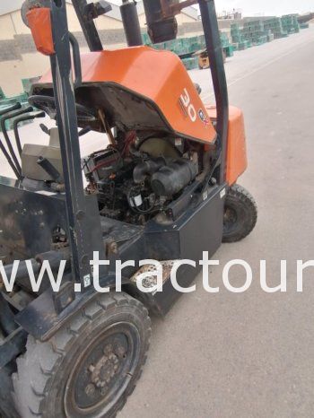 À vendre Chariot élévateur diesel 3 tonnes Doosan 30 (2013) complet