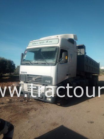 À vendre Tracteur Volvo FH12 420 avec semi remorque benne TP Comet complet