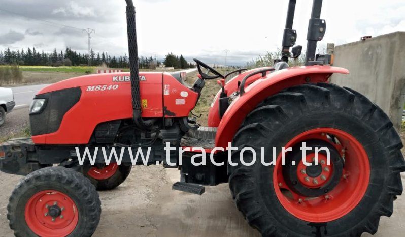 À vendre Tracteur Kubota M8540 (2014) complet