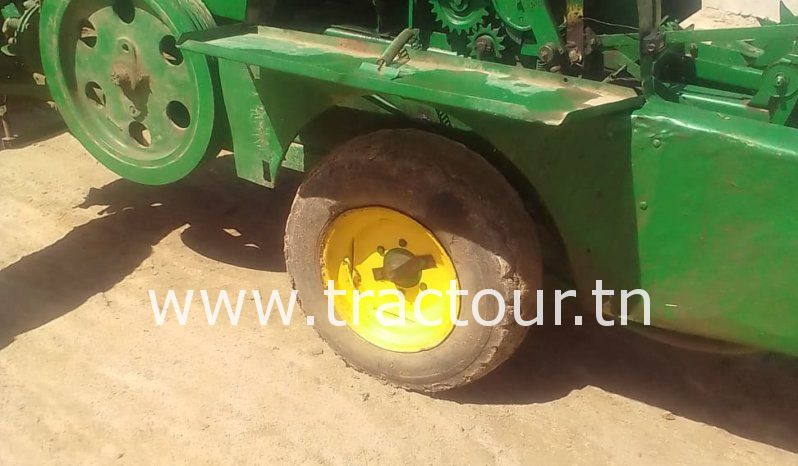 À vendre Presse à paille – Brissa John Deere 342 A complet