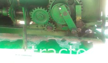 À vendre Presse à paille – Brissa John Deere 342 A complet