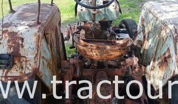 À vendre Tracteur Case 990 David Brown Ferraille avec carte grise complet