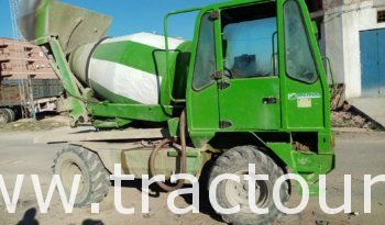 À vendre Auto bétonnière Merlo DBM 2500 EV (2011) complet