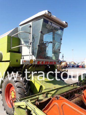 À vendre Moissonneuse batteuse Claas Dominator 68s (importée de France en 2021) complet