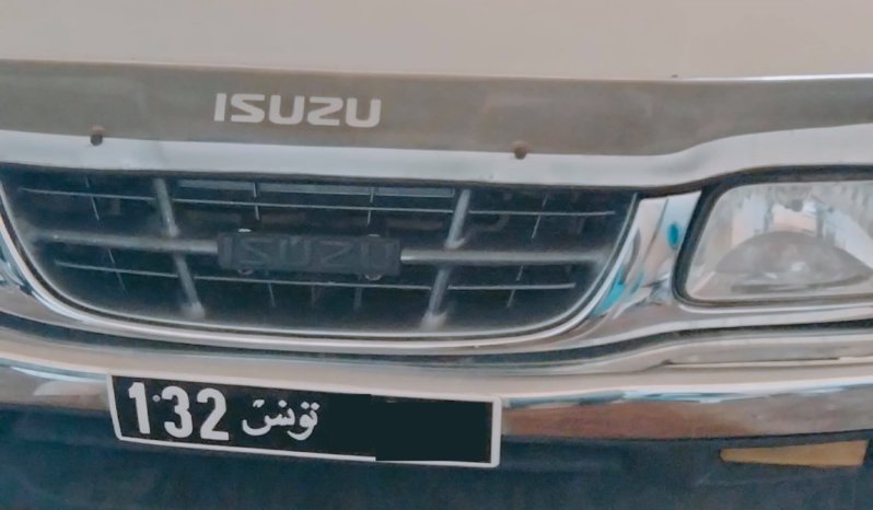 À vendre Camionnette 2 portes avec benne Isuzu Super Faster 2.5D (2004) complet
