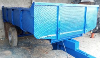 À vendre Semi remorque agricole benne 5 tonnes sans carte grise complet