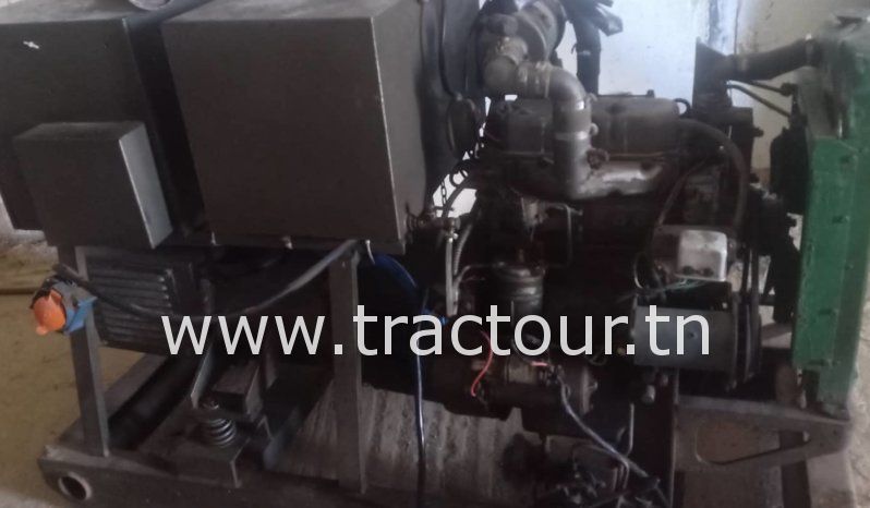 À vendre Groupe électrogène 3 cylindres Perkins 24 kVA complet
