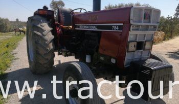 À vendre Tracteur International 784 complet