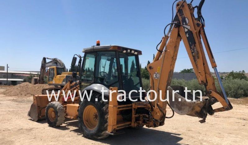 À louer Tractopelle Case 580 T complet