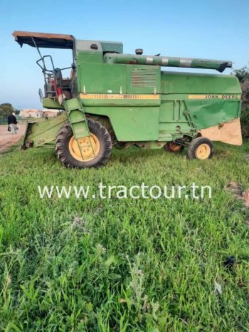 À vendre Moissonneuse batteuse sans cabine John Deere 1055 complet