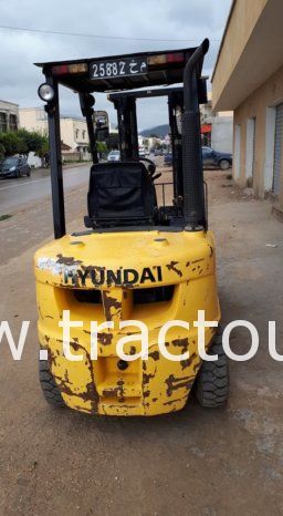 À vendre Chariot élévateur diesel 3 tonnes Hyundai 30DF-7 (2014) complet