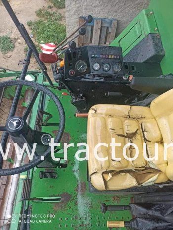 À vendre Moissonneuse batteuse John Deere 1055 complet