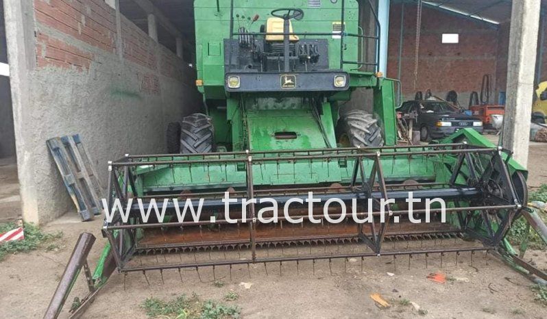 À vendre Moissonneuse batteuse John Deere 1055 complet