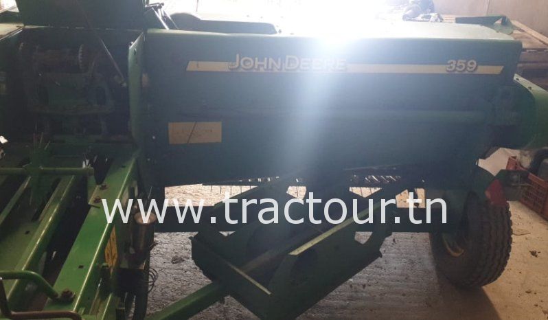 À vendre Presse à paille – Brissa John Deere 359 complet