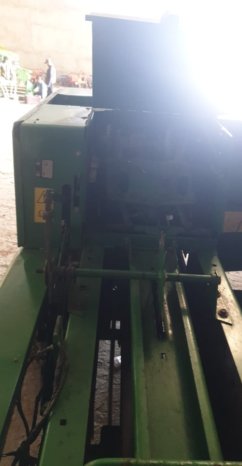 À vendre Presse à paille – Brissa John Deere 359 complet